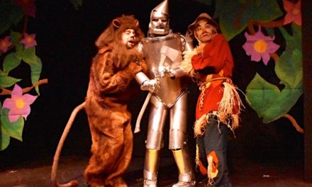 Review: It’s fun, familiar family fantasy at Actors Cabaret of Eugene’s “The Wizard of Oz”