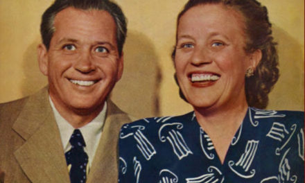 Radio Redux brings back the down-home humor of Fibber McGee and Molly plus the up-tempo “Take a Letter, Darling”